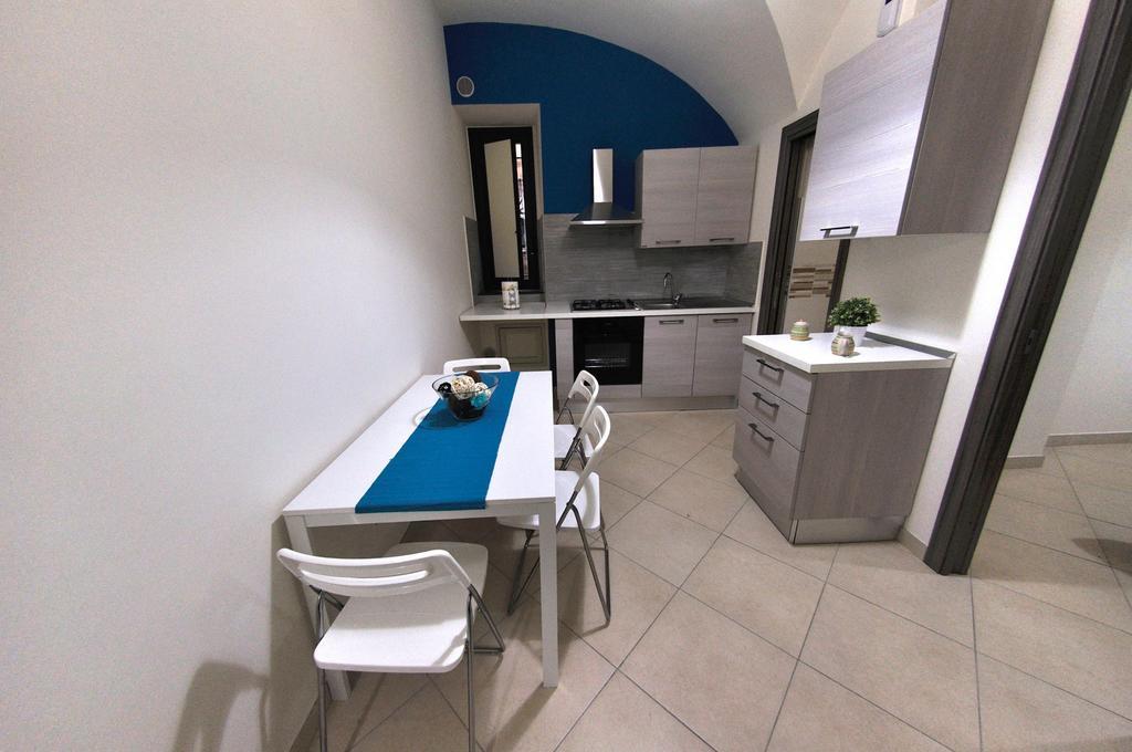 Apartments Casa Vacanze Dante Catania Exterior photo