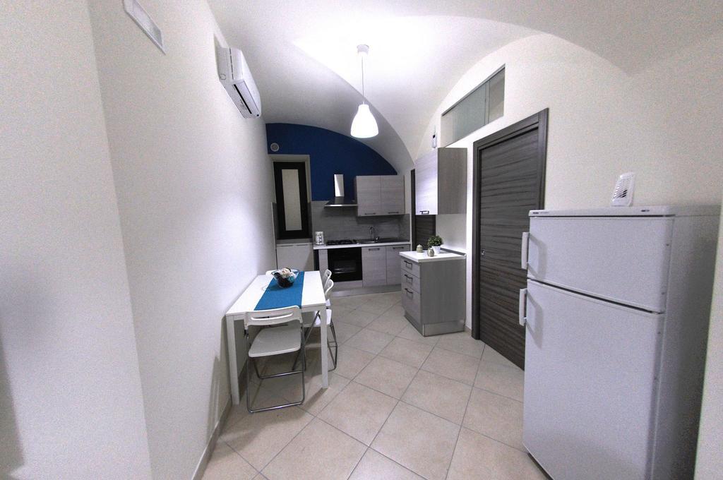 Apartments Casa Vacanze Dante Catania Exterior photo